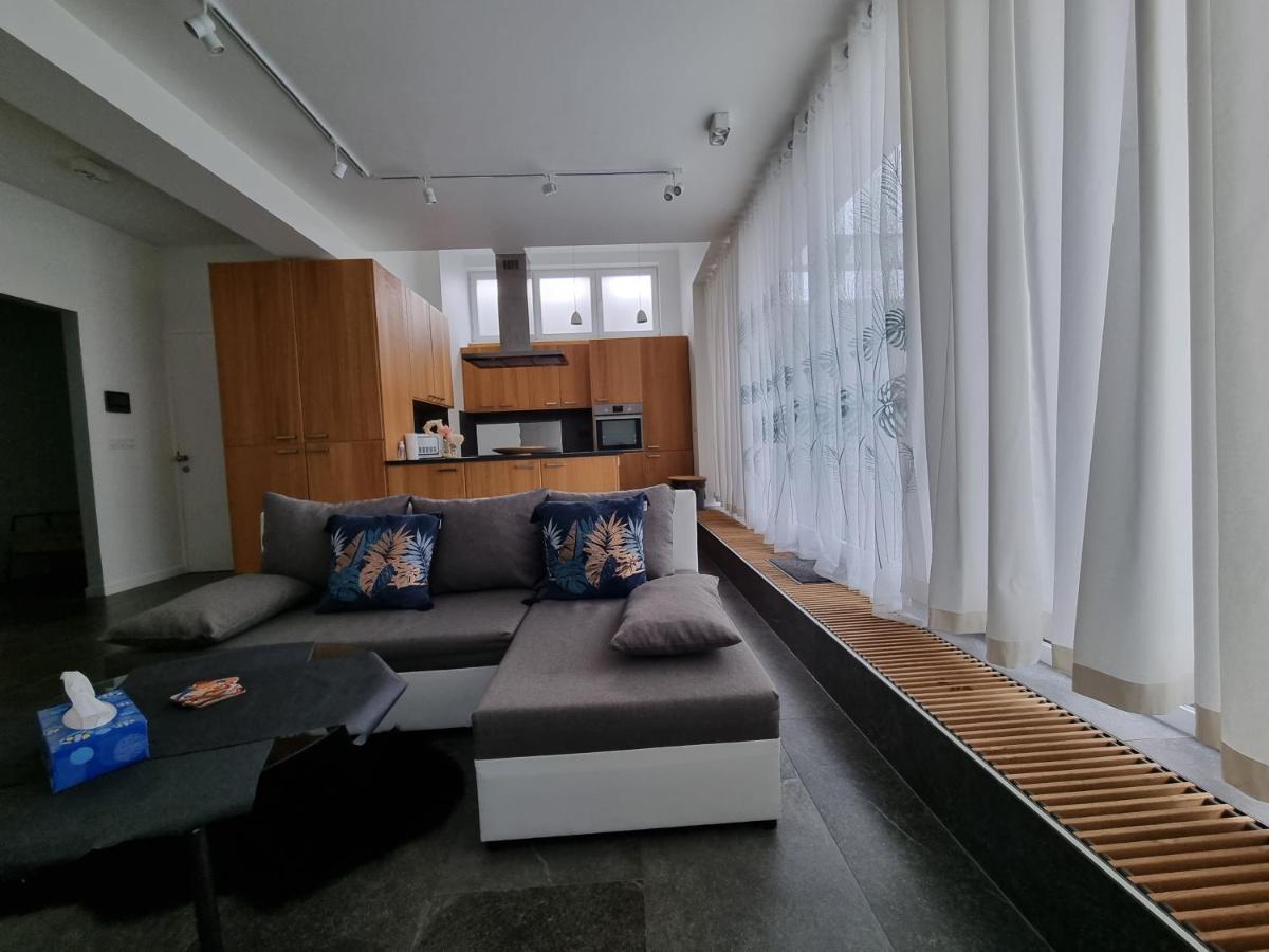 Bb Guesthouse Wezembeek-Oppem Bagian luar foto
